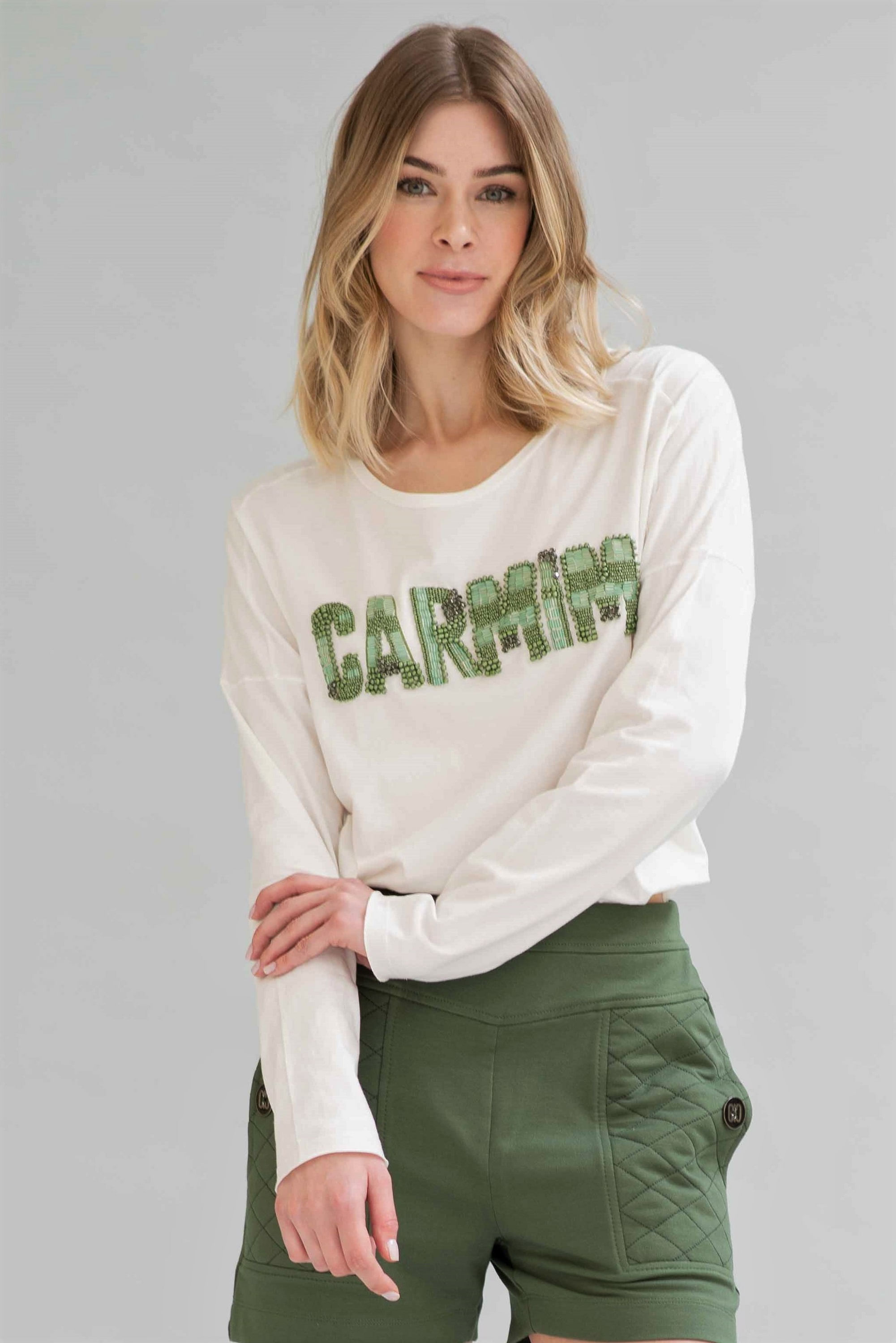 blusa malha bordada