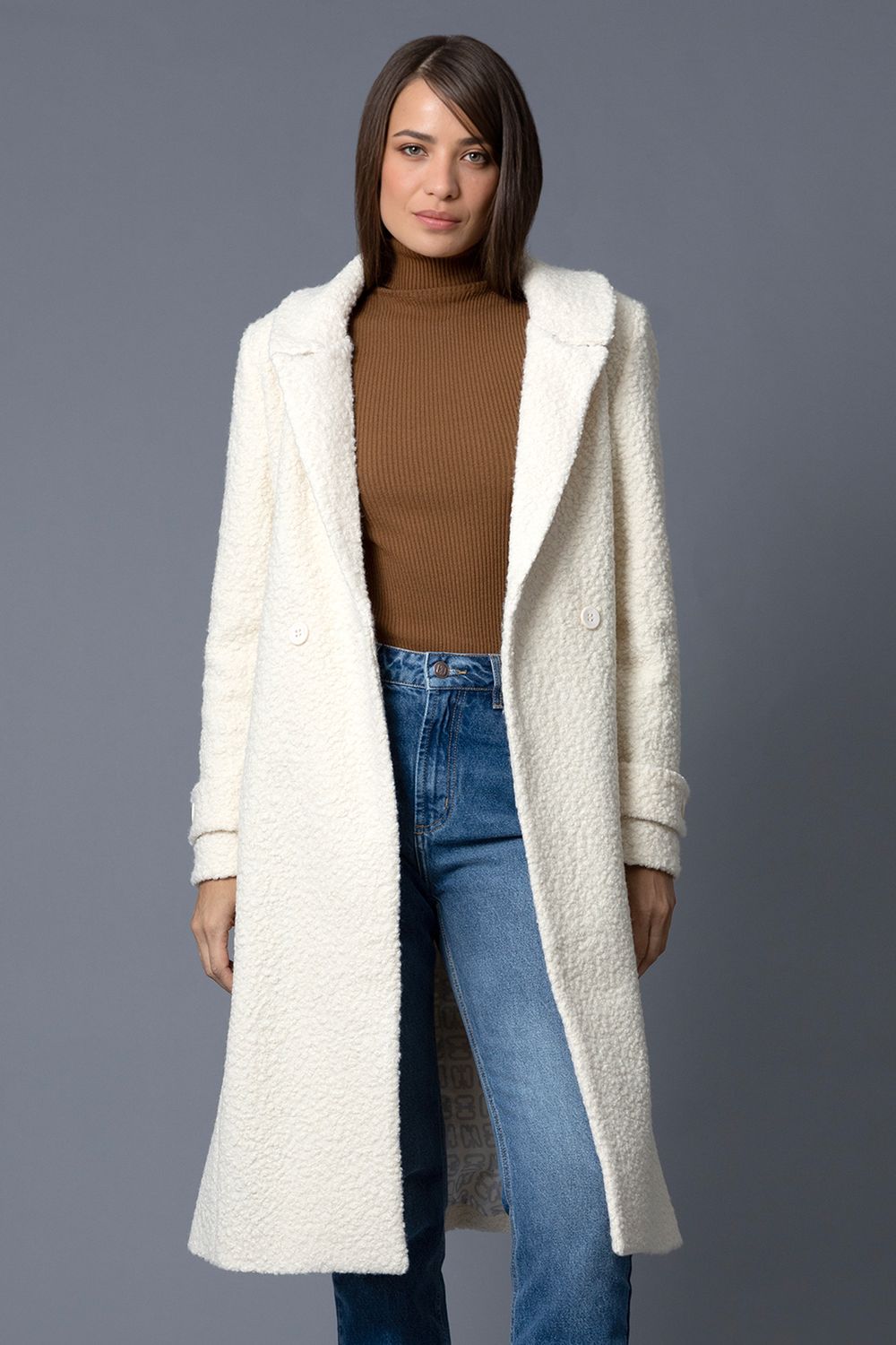 F12252-casaco-branco