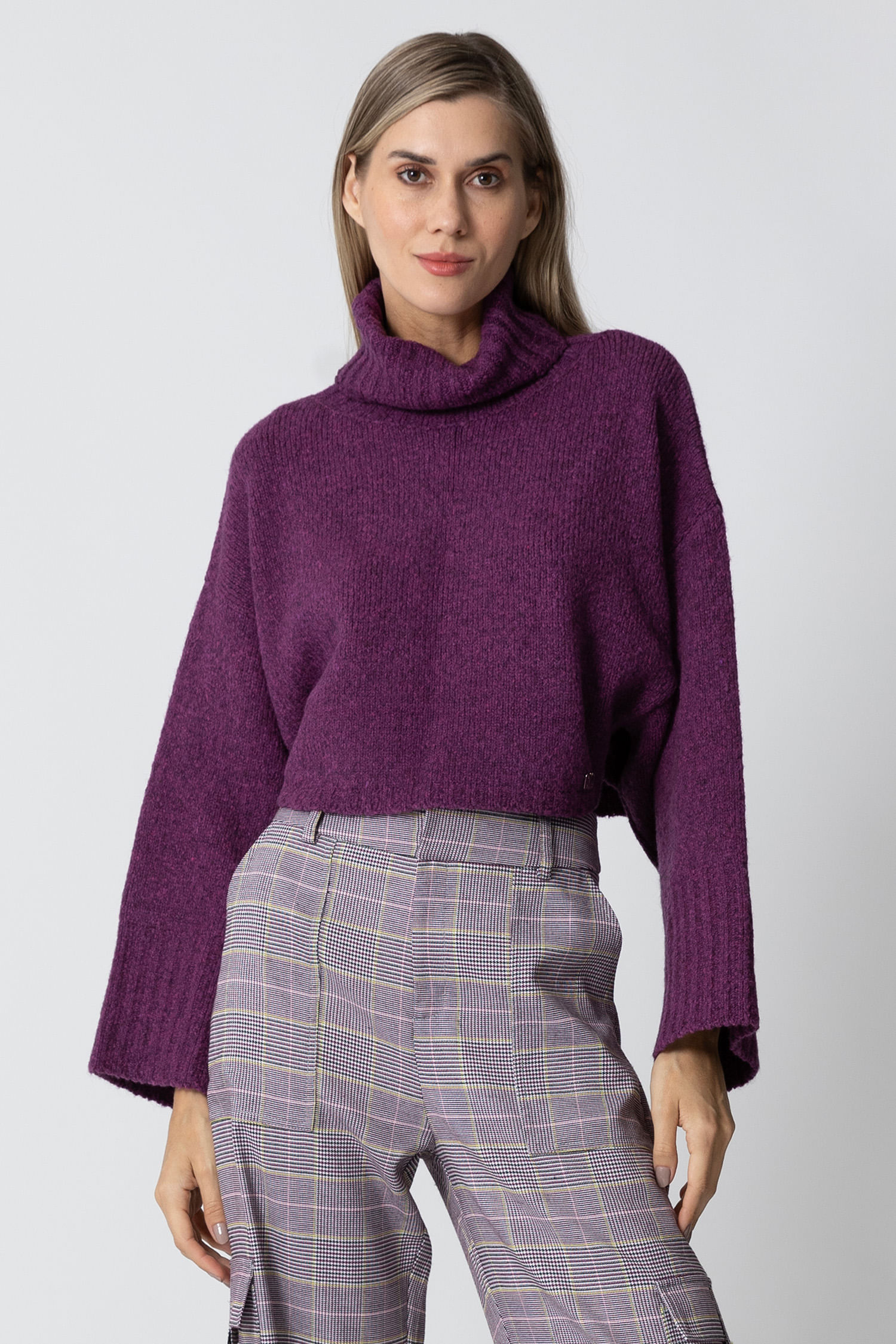 BLUSA CURTA GOLÃO