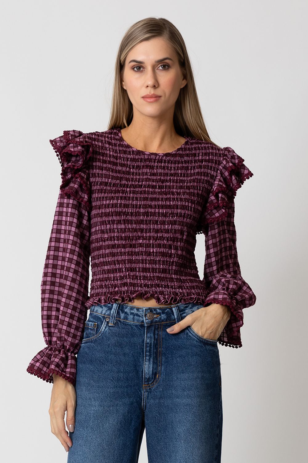 BLUSA-F6792-VINHO-CALCA1147-CLOSE