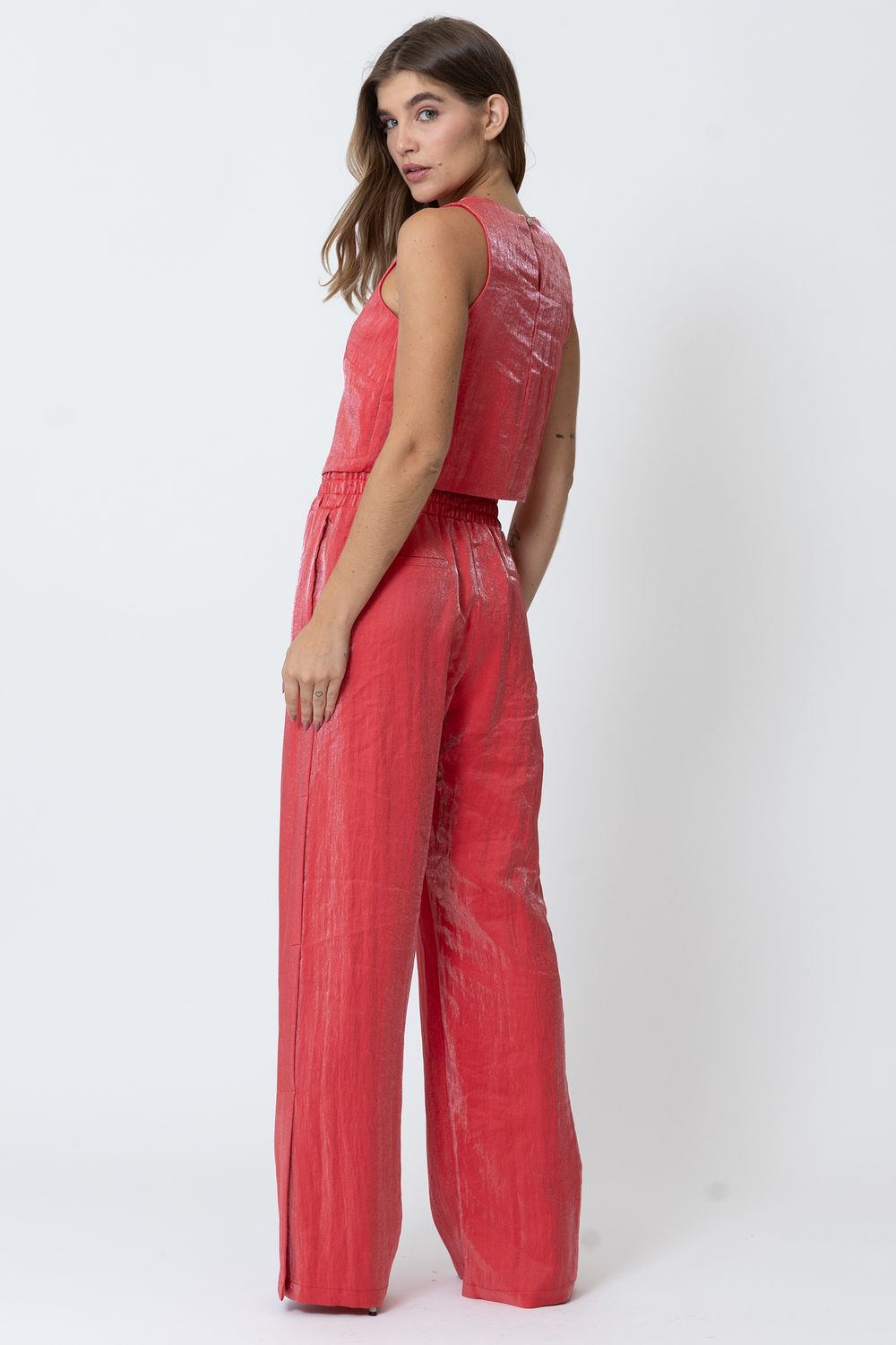 CALCA-F1307-E-BLUSA-F6844-COSTAS