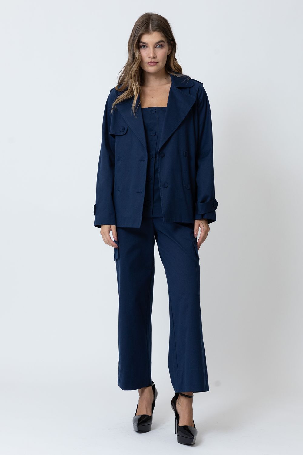 CALCA-F1306-E-BLUSA-F6838-E-CASACO-F12309-CAPA
