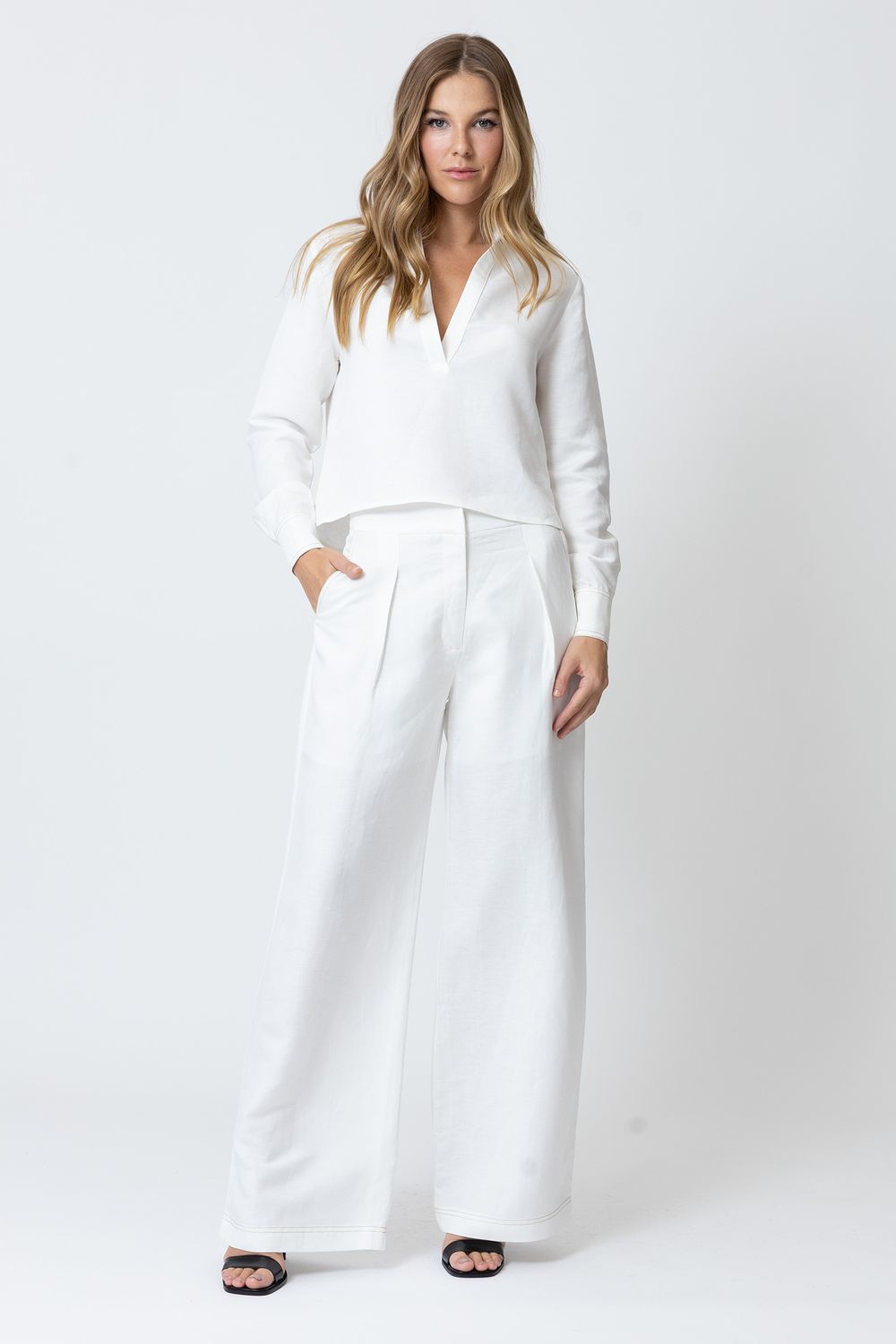 BLUSA-F6846-E-CALCA-F1297-CAPA