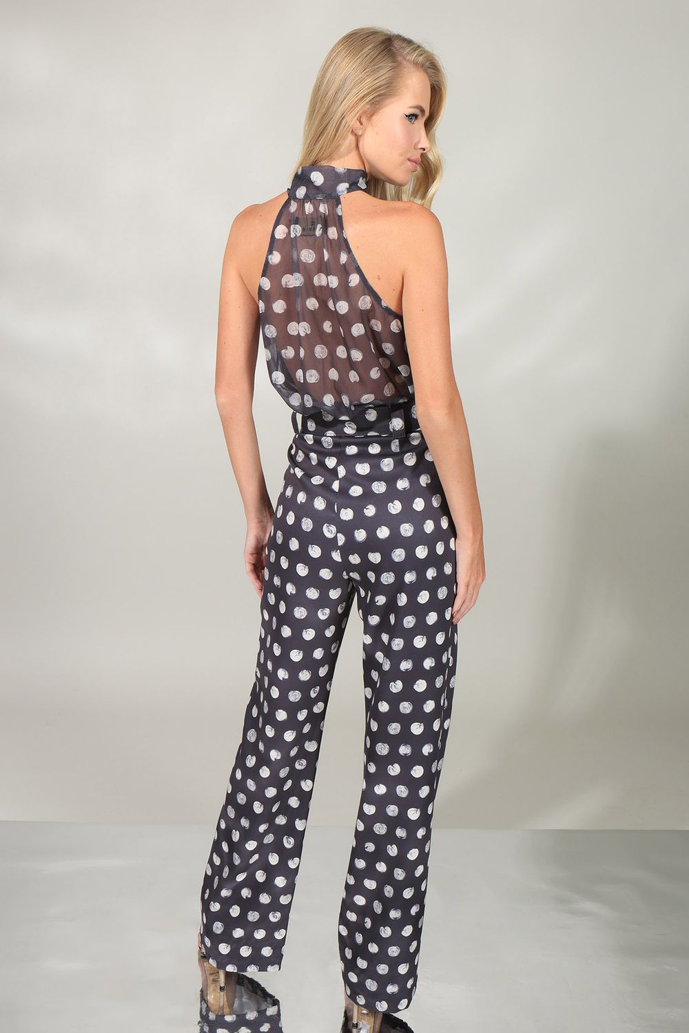 IMG_00618-BLUSA-F6864---CALCA-F1341-