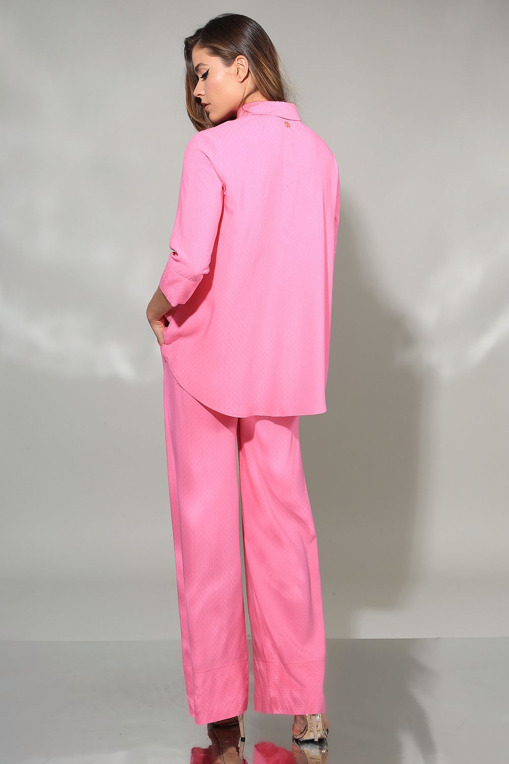 IMG_02553-CAMISA-F80227---CALCA-F1350