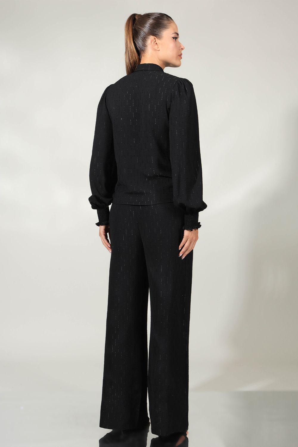 IMG_01972-CAMISA---F80229---CALCA-F1346-X_