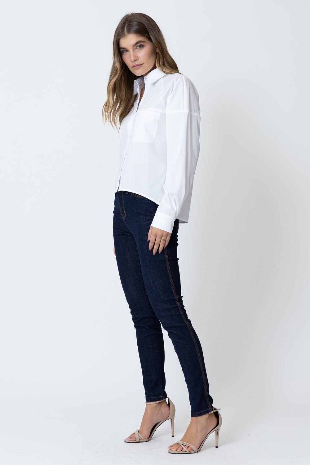 CAMISA-F80212-E-CALCA-JE1208-LADO