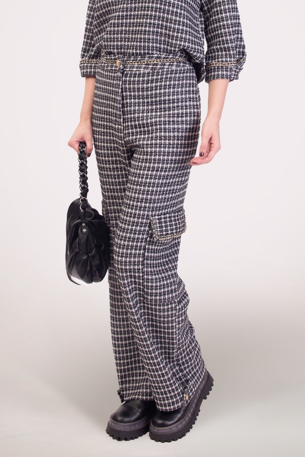 Carmim_09-01-25-1332-X-Design