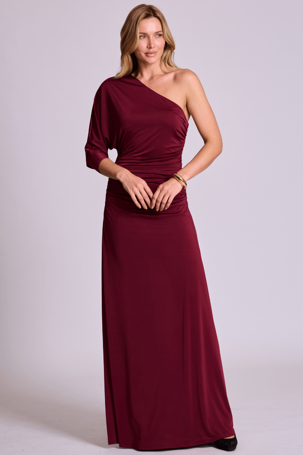 VESTIDO LONGO UM OMBRO SO BURGUNDY COR VINHO